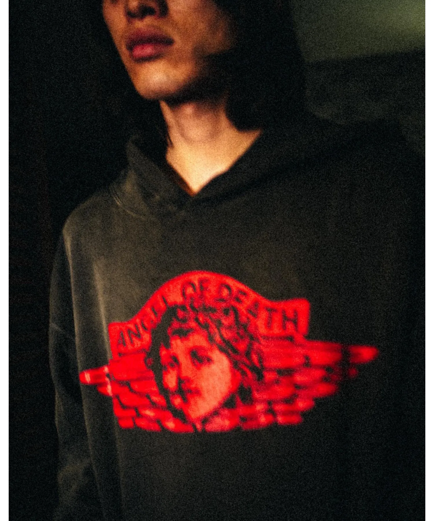 SAINT Mxxxxxx ANGEL HOODIE/BLK Angel Rebirth Crack Printed Retro Distressed Hoodie Assute dyeing, full-length spray-on fade, heavy fermentation wash, NEW VINTAGE texture, factory four-needle and six-thread workmanship, boneless patchwork, more comfortable to wear, genuine level crack print/accessories restored